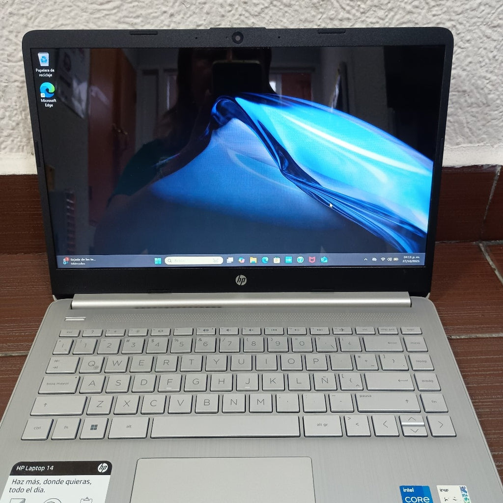 LAPTOP HP 14-DQ2533LA (2023) 512 GB SSD 8 GB RAM (SEMINUEVO)