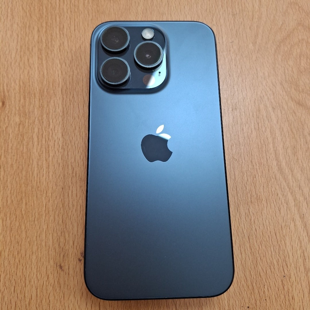 CELULAR APPLE IPHONE 15 PRO A3101 128 GB 8 GB RAM (SEMINUEVO)