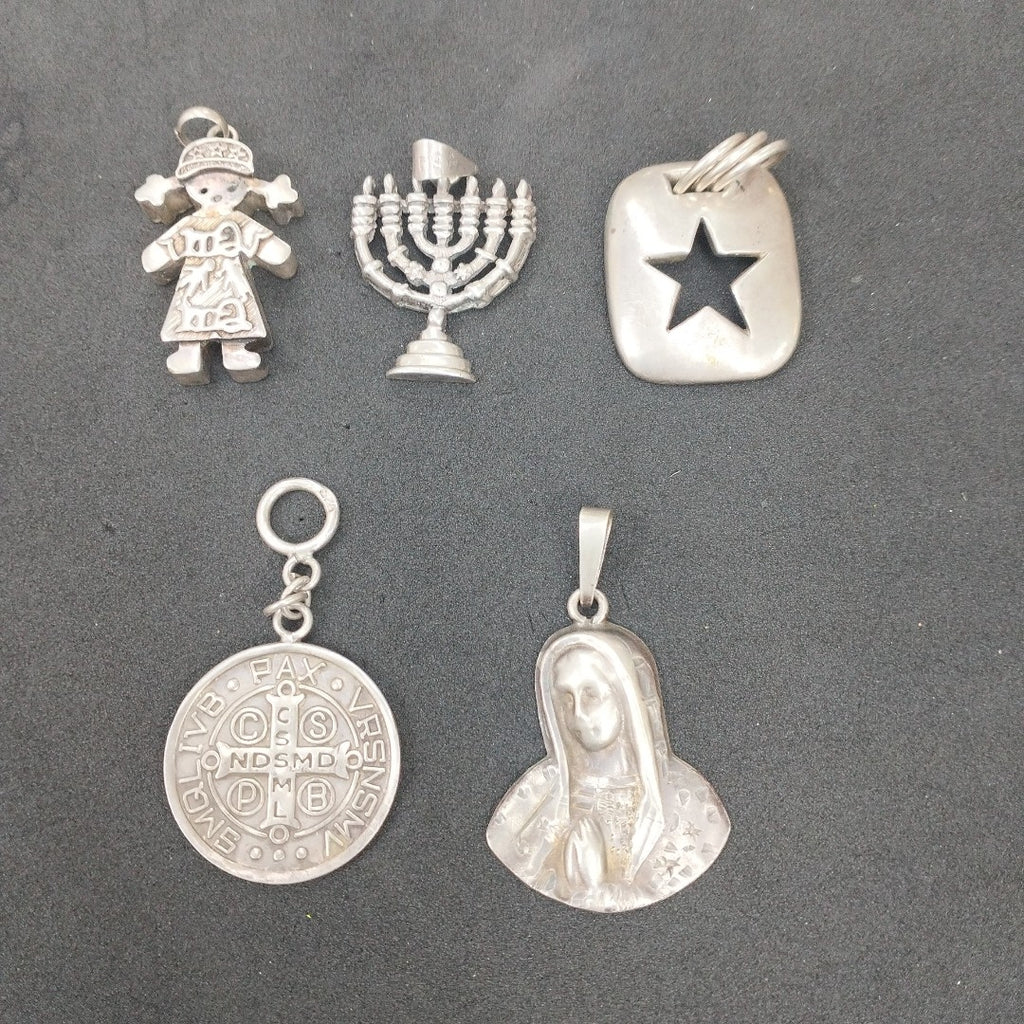 DIJE. PLATA. 37.1 GRMS (SEMINUEVO)