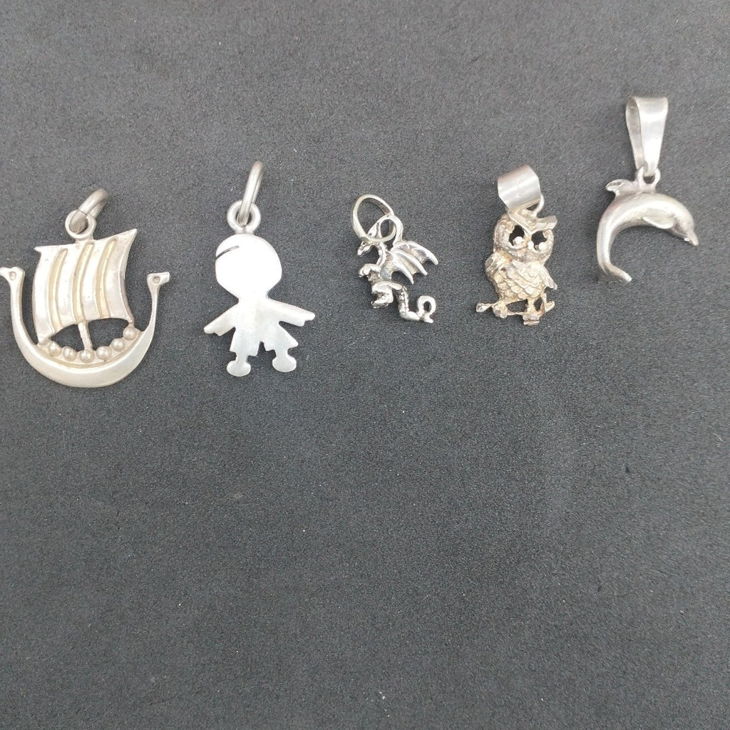 DIJE. PLATA. 20.6 GRMS (SEMINUEVO)