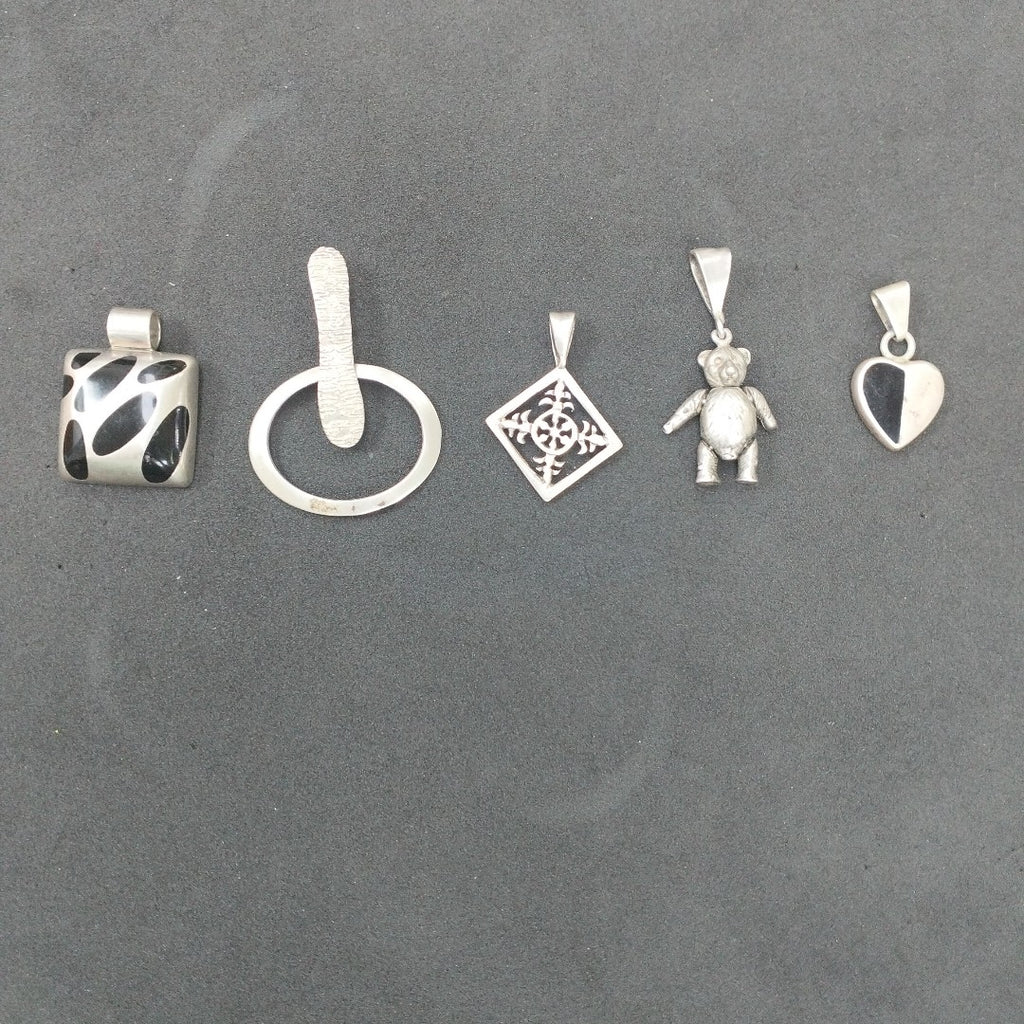 DIJE. PLATA. 27.8 GRMS (SEMINUEVO)