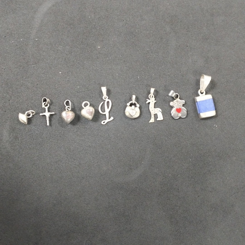 DIJE. PLATA. 9.6 GRMS (SEMINUEVO)