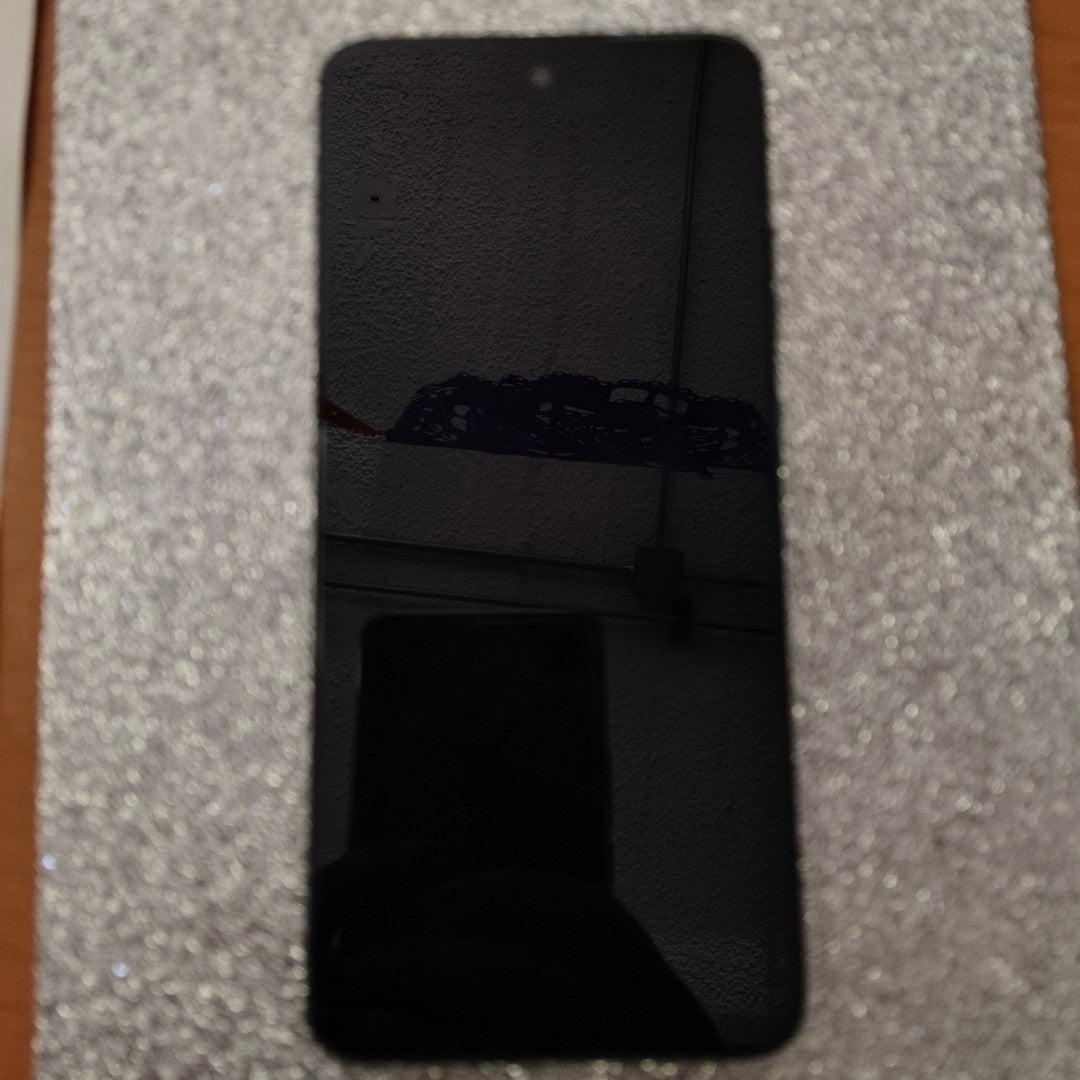 CELULAR MOTOROLA MOTO G34 5G XT2363-2 (2023) 256 GB 8 GB RAM (SEMINUEVO)