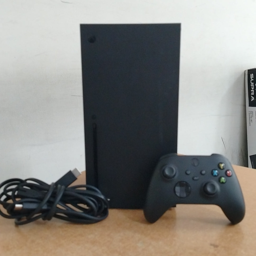 CONSOLA DE VIDEOJUEGO MICROSOFT XBOX SERIES X 1 TB SSD (SEMINUEVO)