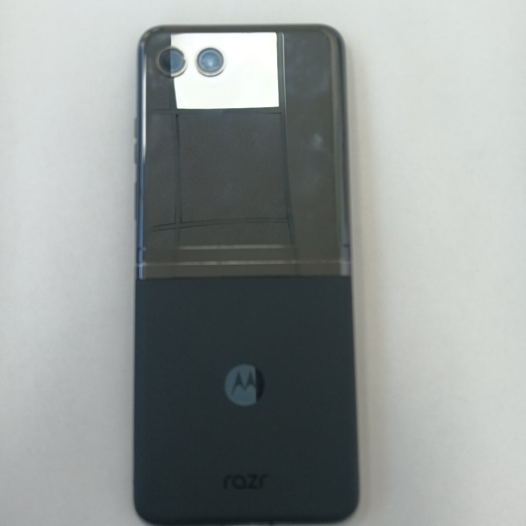 CELULAR MOTOROLA RAZR+ XT2321-5 (2023) 256 GB 8 GB RAM (SEMINUEVO)