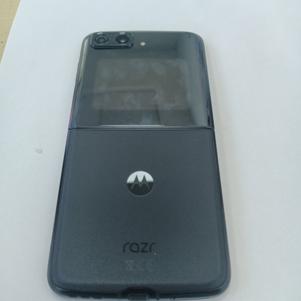 CELULAR MOTOROLA RAZR 22 XT2251-1 512 GB 12 GB RAM (SEMINUEVO)