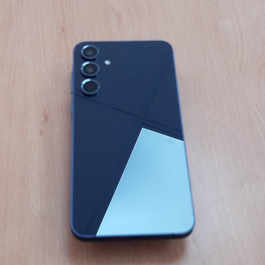 CELULAR SAMSUNG GALAXY A55 5G SM-A556E (2024) 128 GB 8 GB RAM (SEMINUEVO)