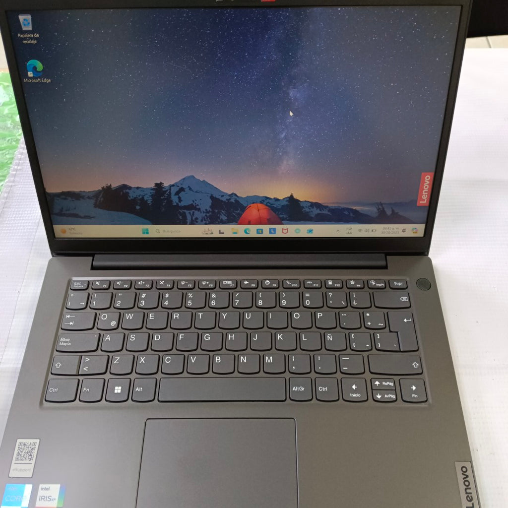 LAPTOP LENOVO V14 G4 IRU (2024) 512 GB SSD 16 GB RAM (SEMINUEVO)