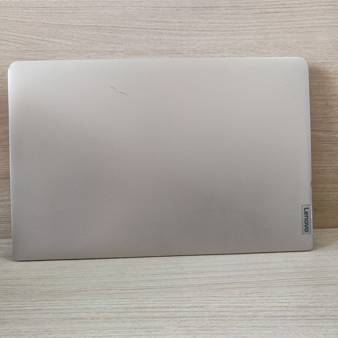 LAPTOP LENOVO IDEAPAD 1 15AMN7 (2023) 256 GB SSD 8 GB RAM (SEMINUEVO)