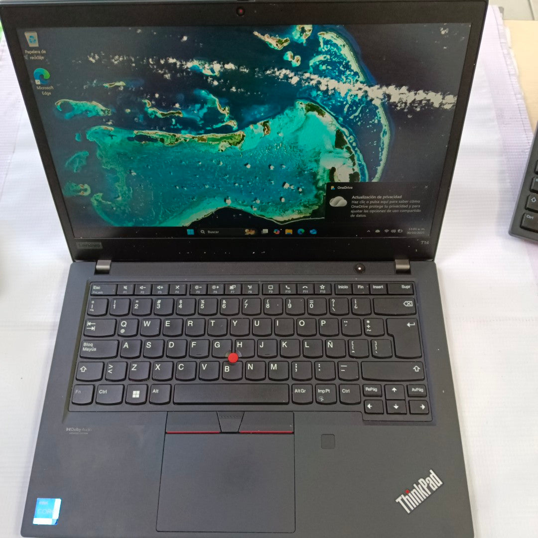 LAPTOP LENOVO THINKPAD T14 GEN 2 (2022) 512 GB SSD 16 GB RAM (SEMINUEVO)