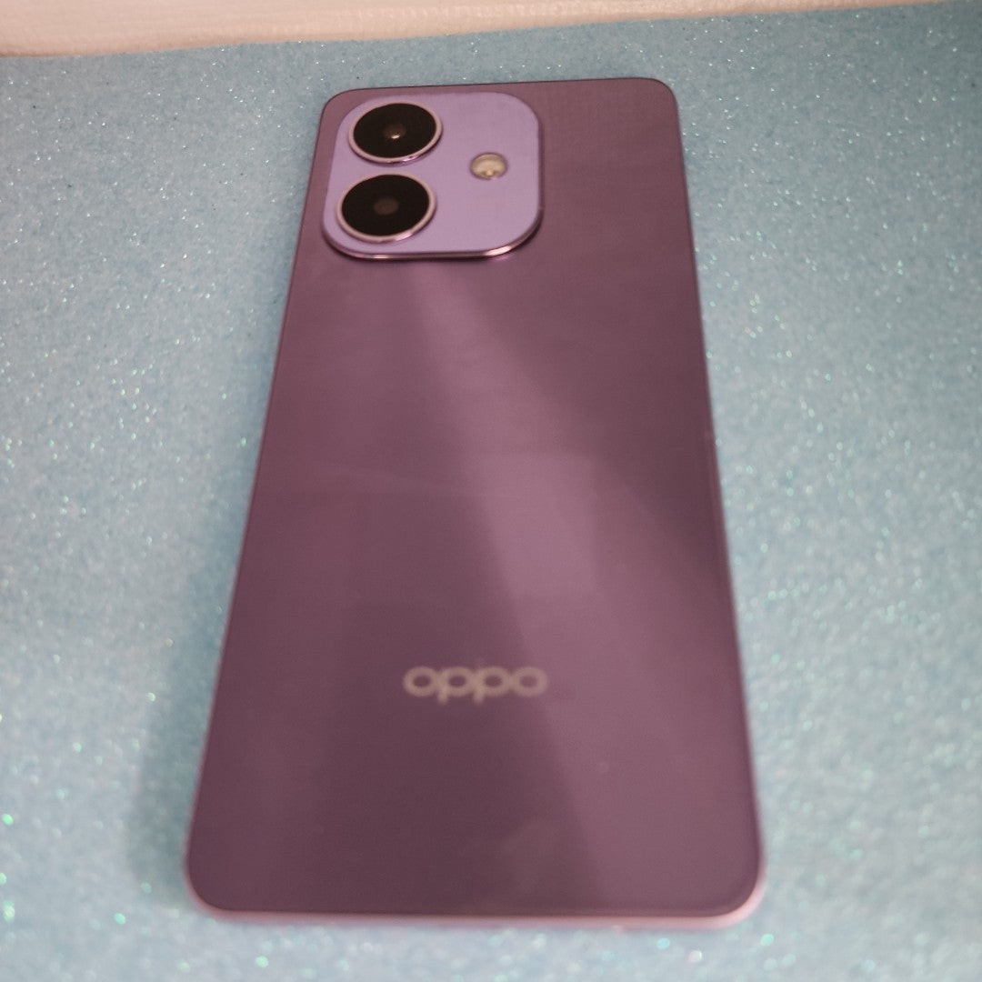 CELULAR OPPO  A40 CPH2669 (2024) 256 GB 4 GB RAM (SEMINUEVO)