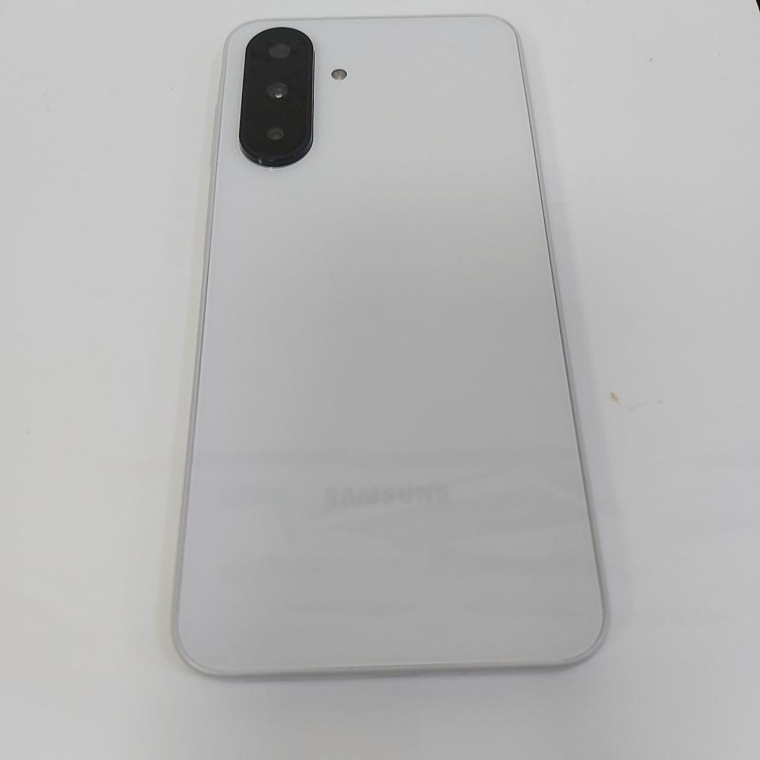CELULAR SAMSUNG GALAXY A26 5G SM-A266M (2025) 128 GB 6 GB RAM (SEMINUEVO)