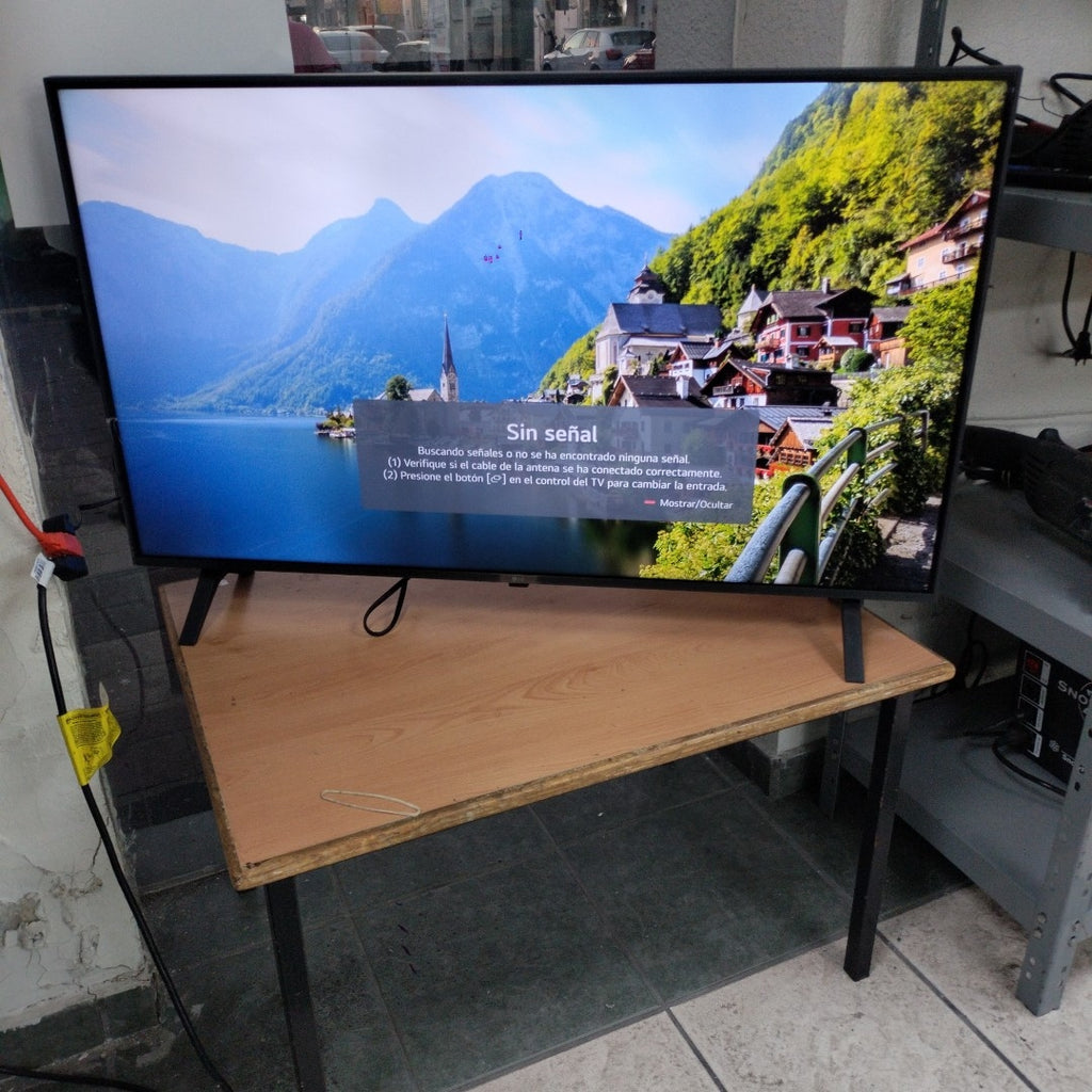 PANTALLA LG 43UR7800PSB (2024) 43" LED 4K (SEMINUEVO)