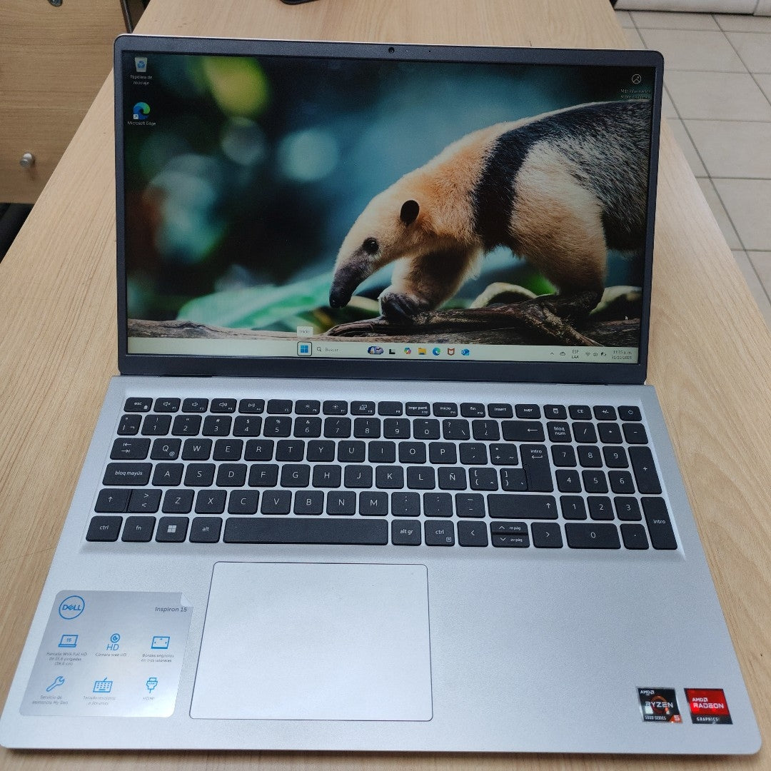 LAPTOP DELL INSPIRON 15 3525 (2023) 1 TB + 256 GB SSD 16 GB RAM (SEMINUEVO)
