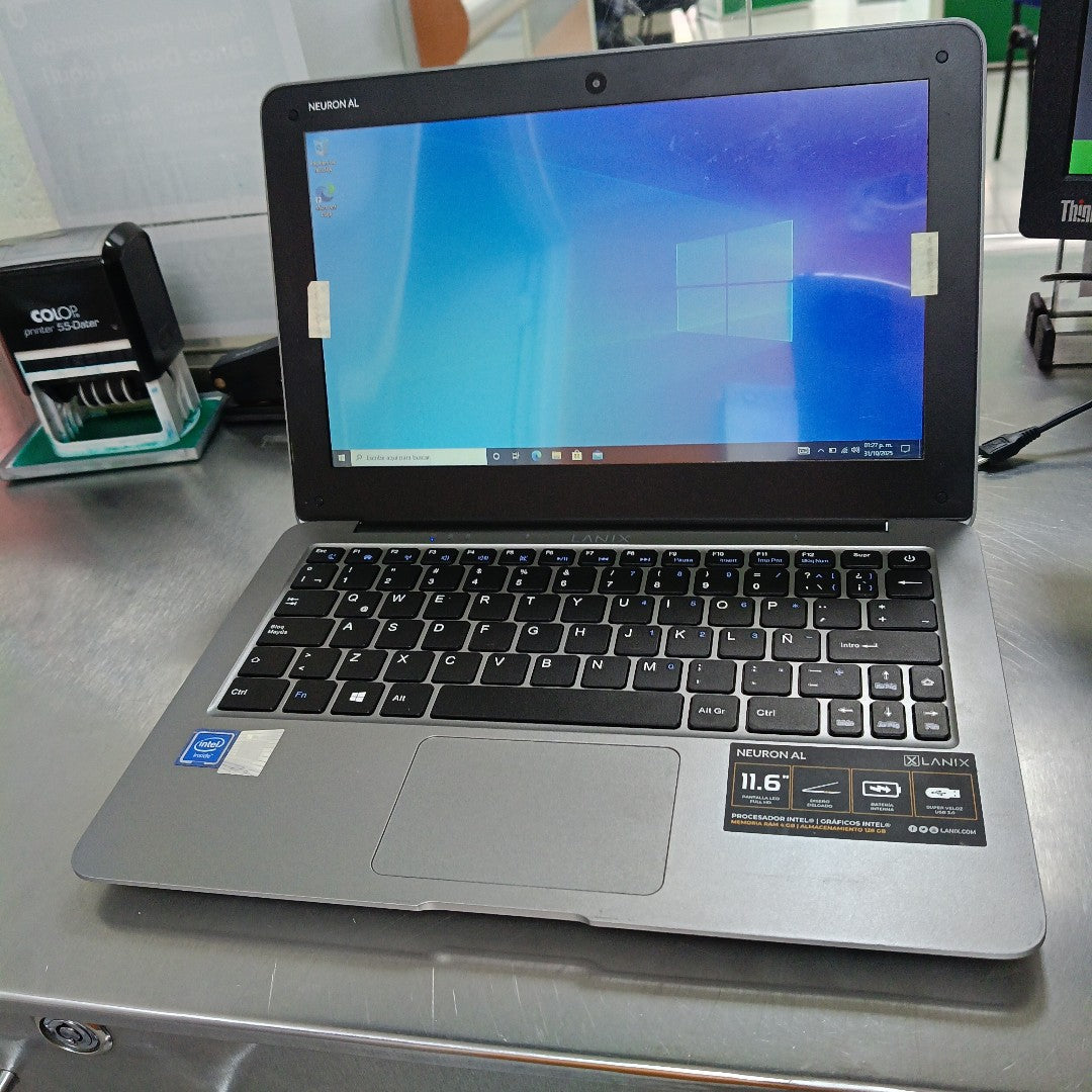 LAPTOP LANIX NEURON AL 64 GB SSD 4 GB RAM (SEMINUEVO)
