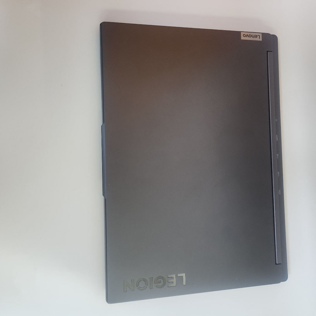 LAPTOP LENOVO LEGION SLIM 7 16APH8 (2024) 1 TB SSD 32 GB RAM (SEMINUEVO)