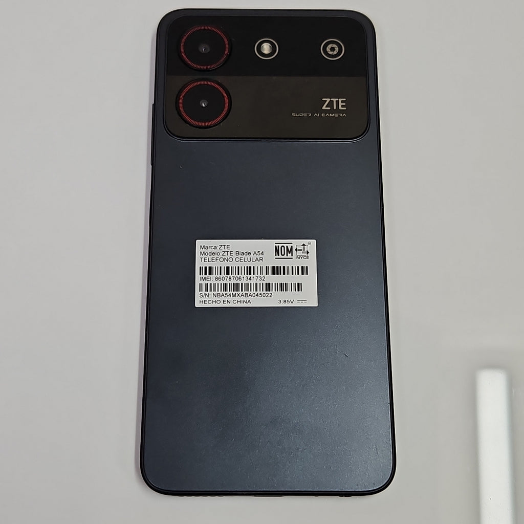 CELULAR ZTE BLADE A54 128 GB 4 GB RAM (SEMINUEVO)