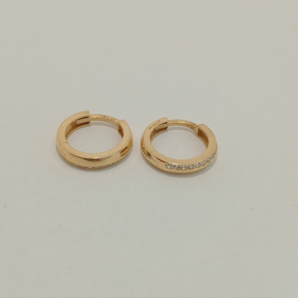 HUGGIES ORO 14K 2.4 (NUEVO)