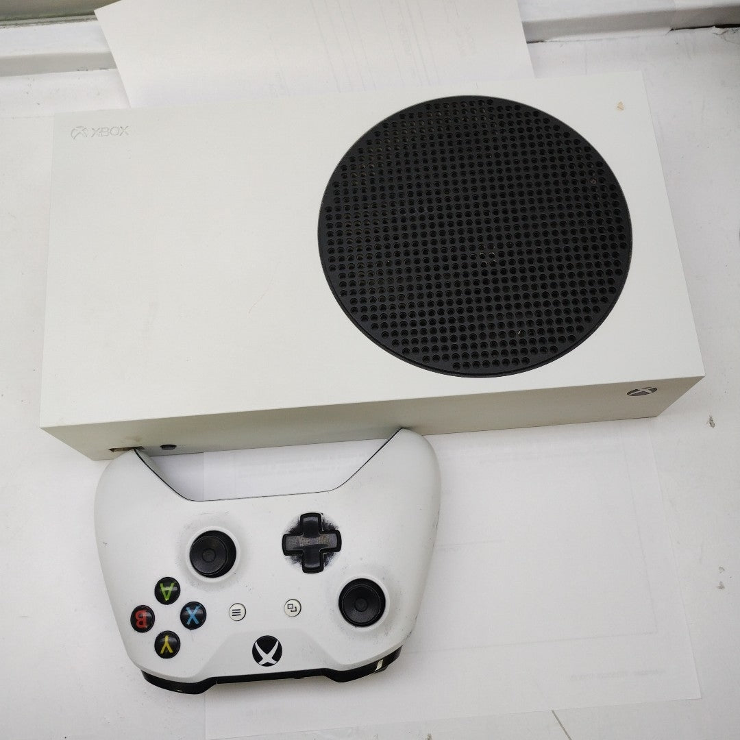 CONSOLA DE VIDEOJUEGO MICROSOFT XBOX SERIES S 512 GB SSD (SEMINUEVO)