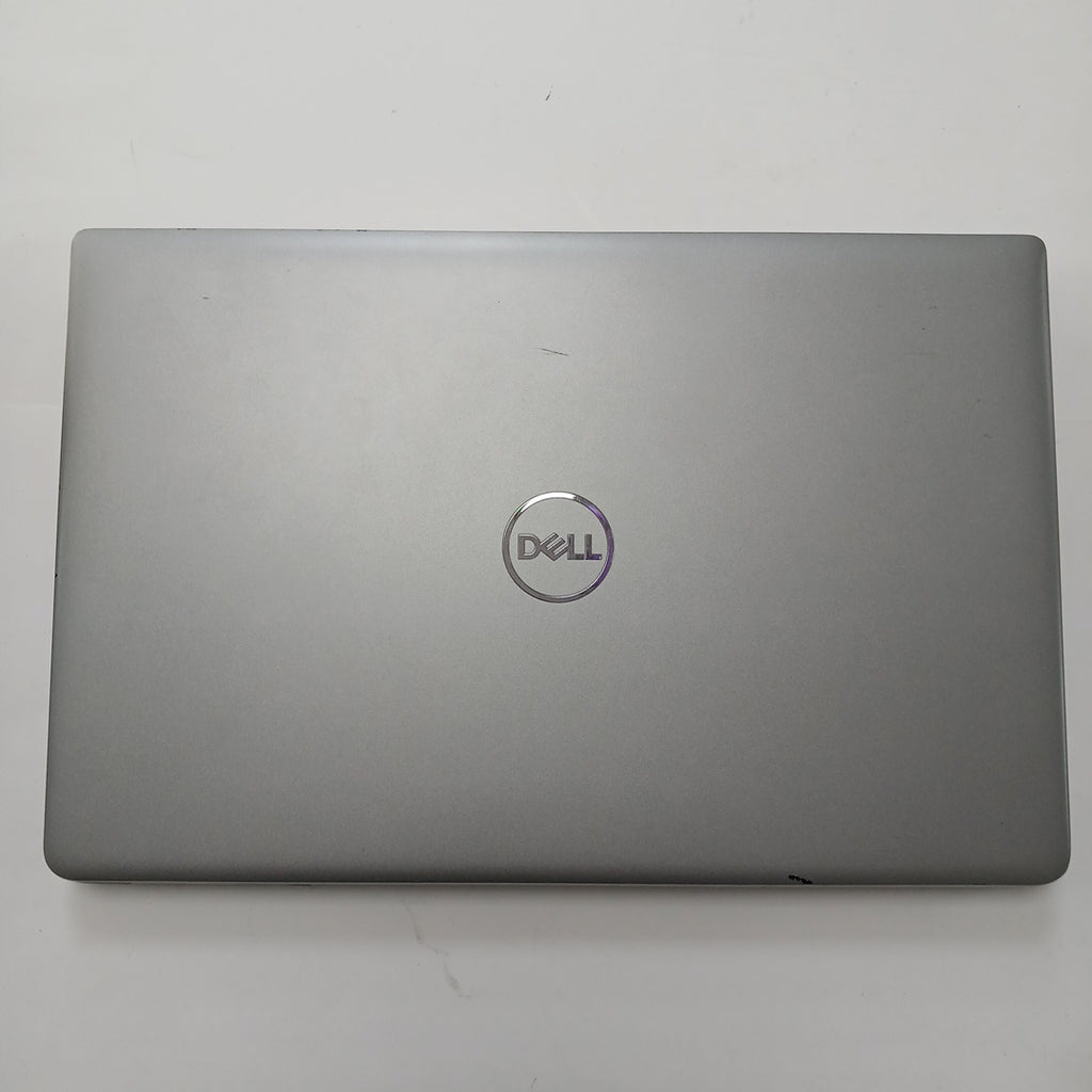 LAPTOP DELL LATITUDE 5540 (2024) 256 GB SSD 16 GB RAM (SEMINUEVO)