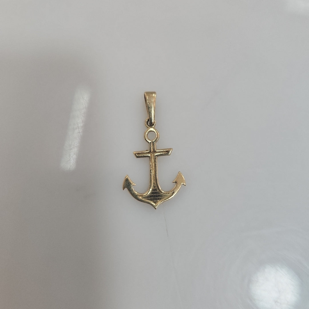 DIJE. ORO. 14 K 0.8 GRMS (SEMINUEVO)