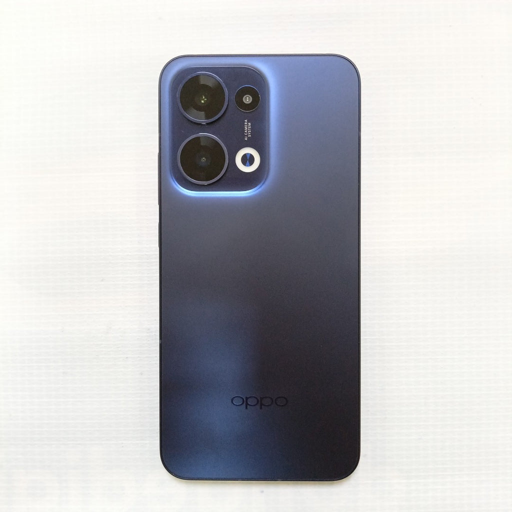 CELULAR OPPO  RENO13 5G CPH2689 (2024) 512 GB 12 GB RAM (SEMINUEVO)