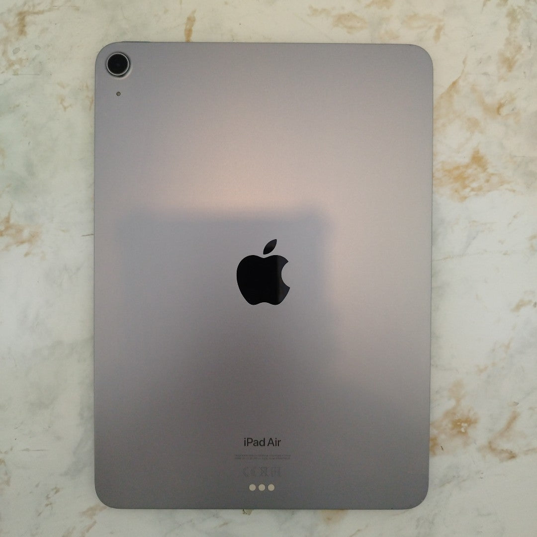 TABLETA APPLE IPAD AIR 5 A2588 64 GB 8 GB RAM (SEMINUEVO)