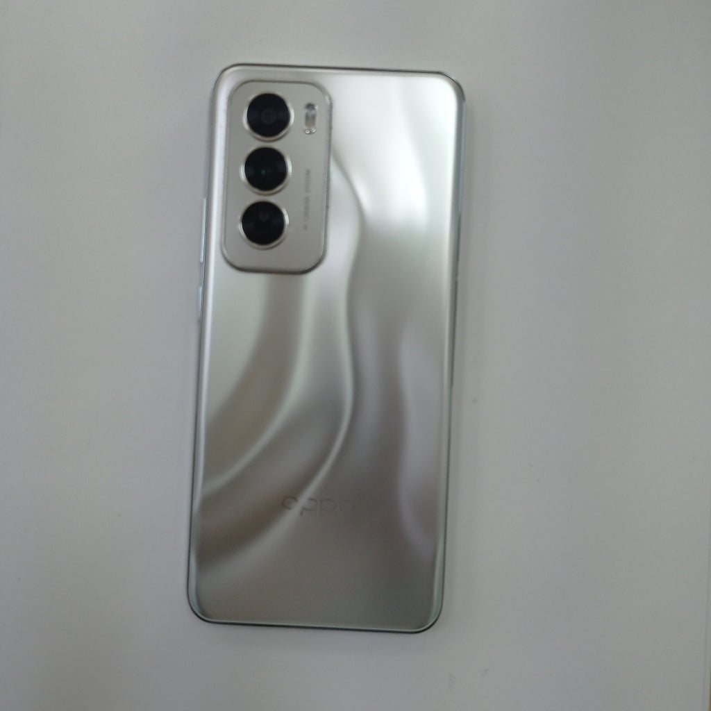 CELULAR OPPO   RENO12 5G CPH2625 (2024) 512 GB 12 GB RAM (SEMINUEVO)