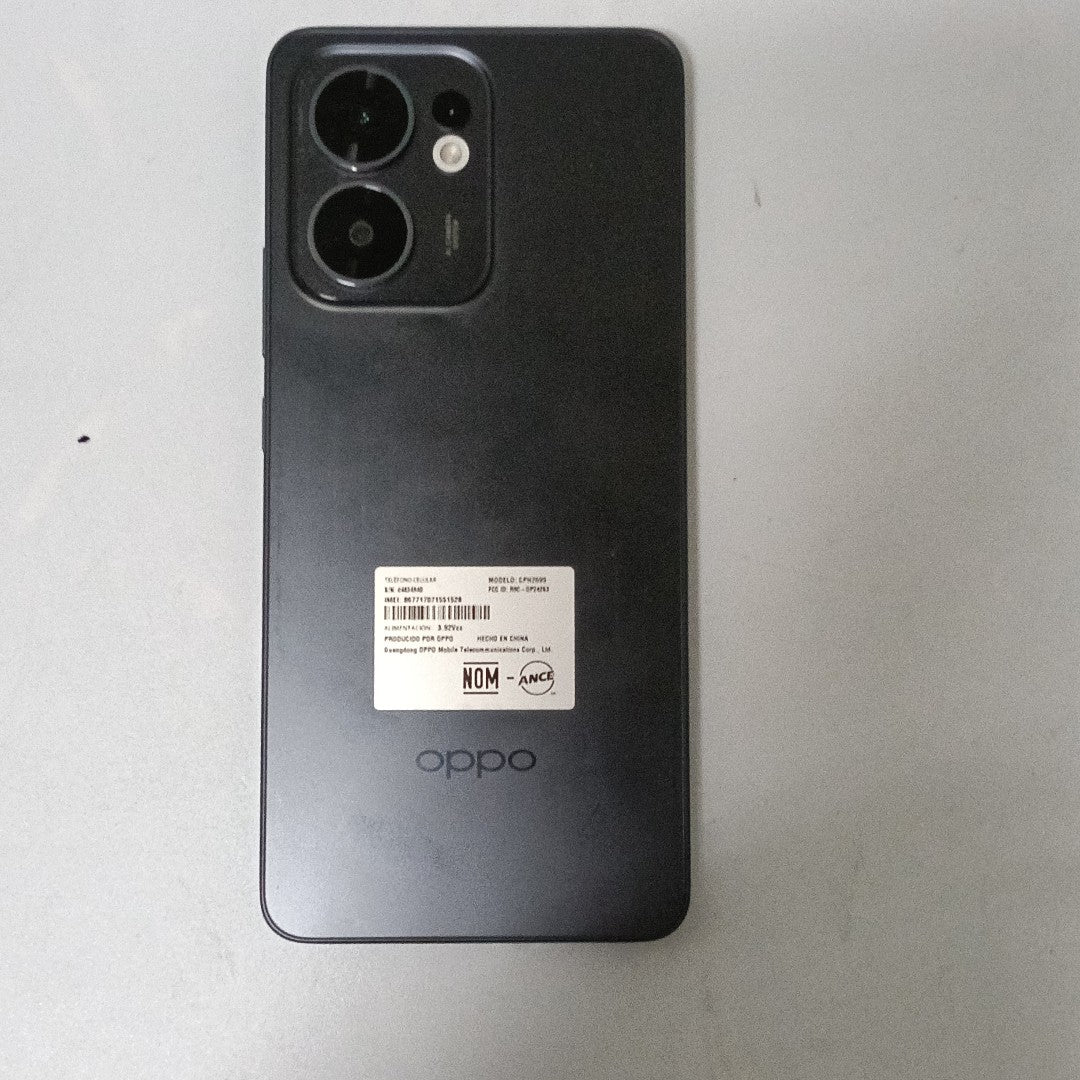 CELULAR OPPO  RENO 13F 5G CPH2699 (2025) 256 GB 12 GB RAM (SEMINUEVO)