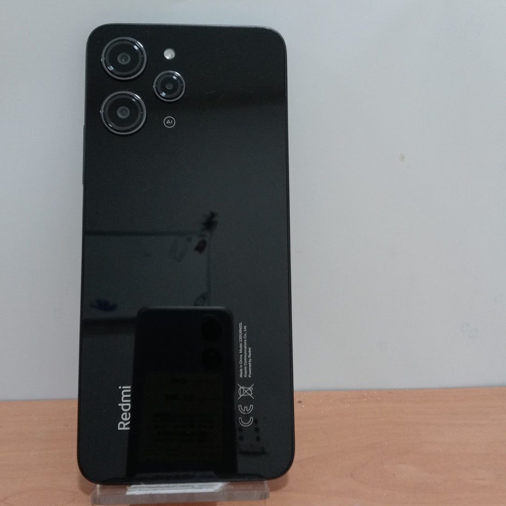 CELULAR XIAOMI REDMI 12 23053RN02L 256 GB 8 GB RAM (SEMINUEVO)