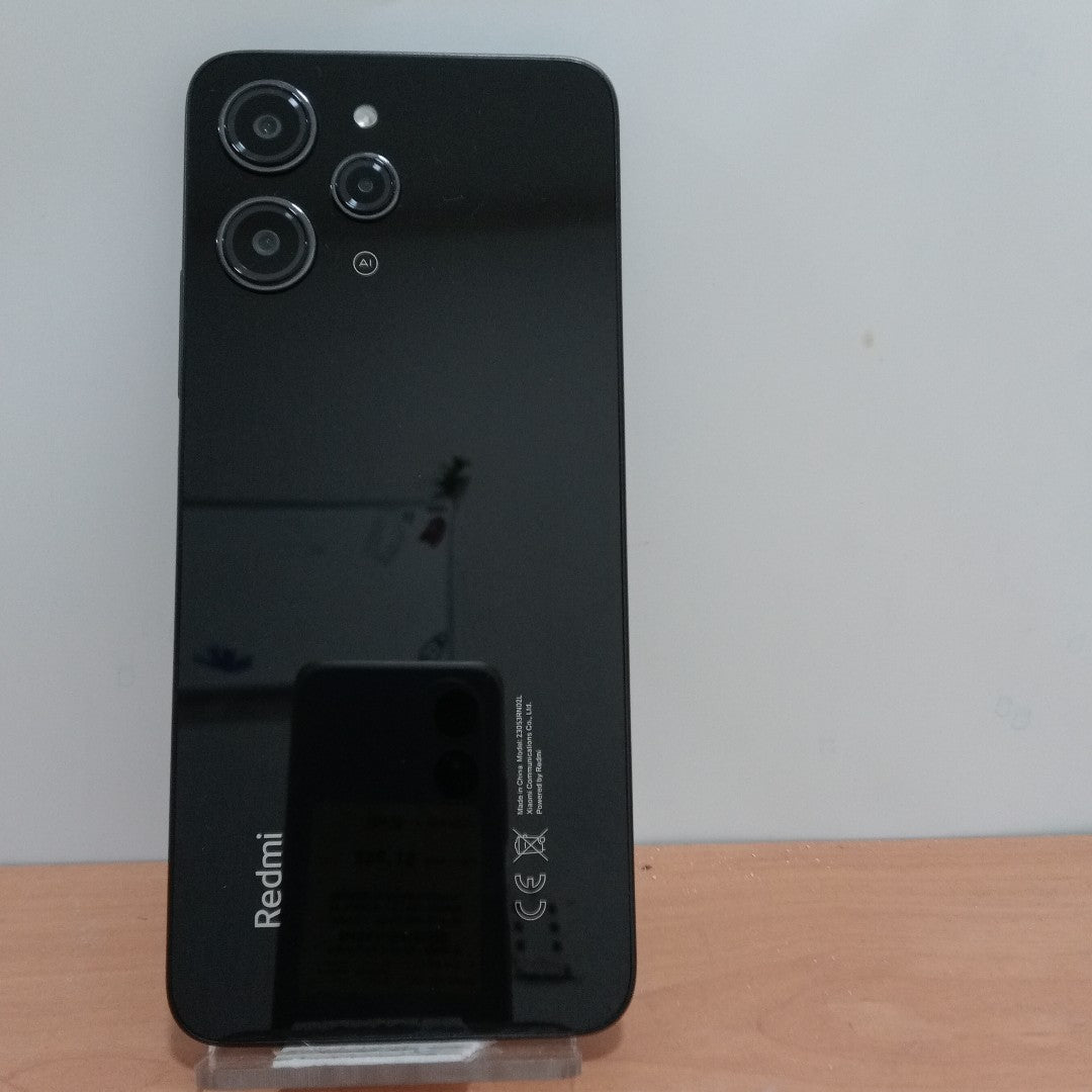CELULAR XIAOMI REDMI 12 23053RN02L 256 GB 8 GB RAM (SEMINUEVO)