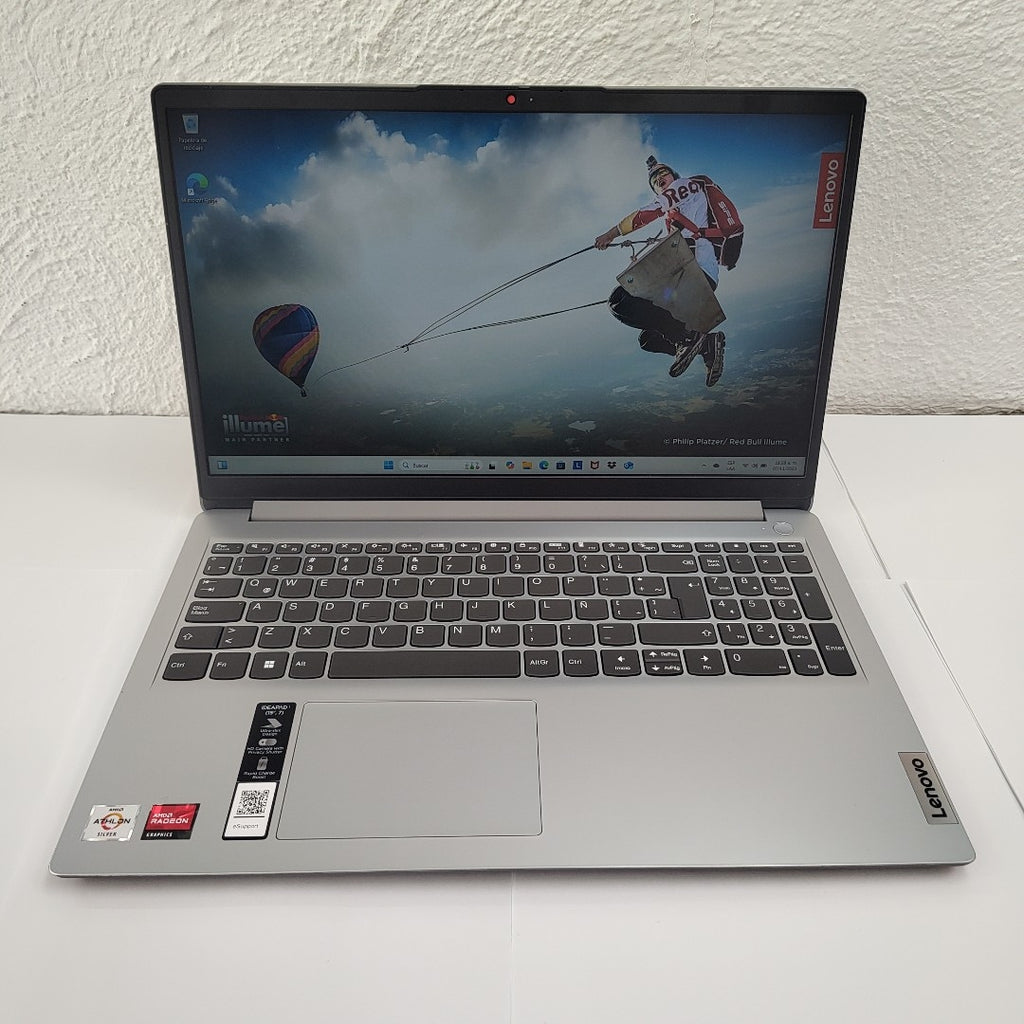 LAPTOP LENOVO IDEAPAD 1 15AMN7 (2023) 512 GB SSD 8 GB RAM (SEMINUEVO)