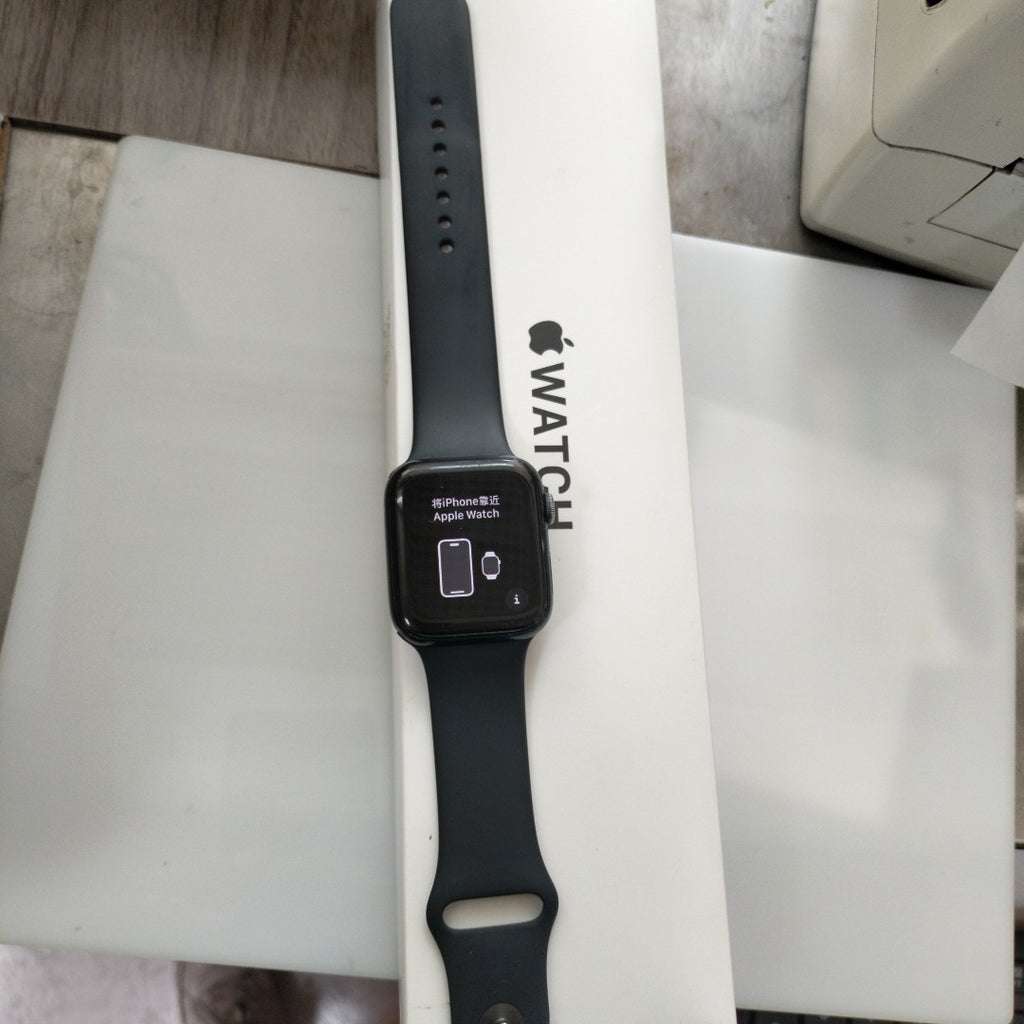 SMARTWATCH APPLE SE 2 ALUMINIO A2723 44 MM GPS (SEMINUEVO)