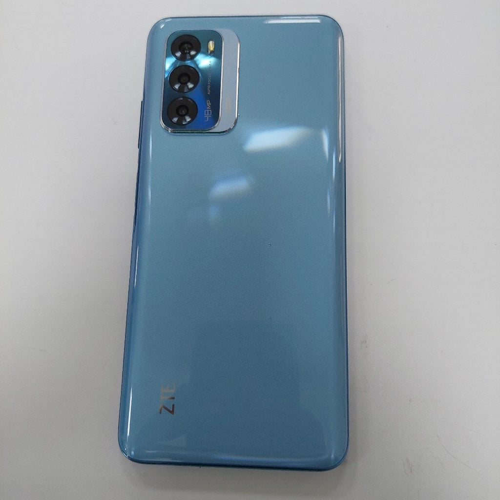 CELULAR ZTE BLADE V40 9045 128 GB 4 GB RAM (SEMINUEVO)