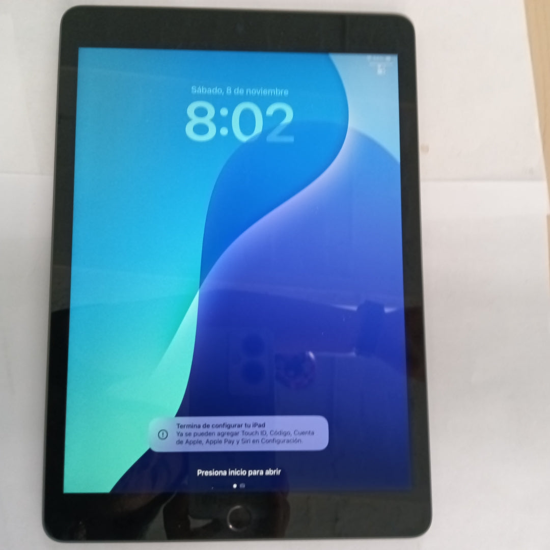 TABLETA APPLE IPAD 9 A2602 64 GB 3 GB RAM (SEMINUEVO)