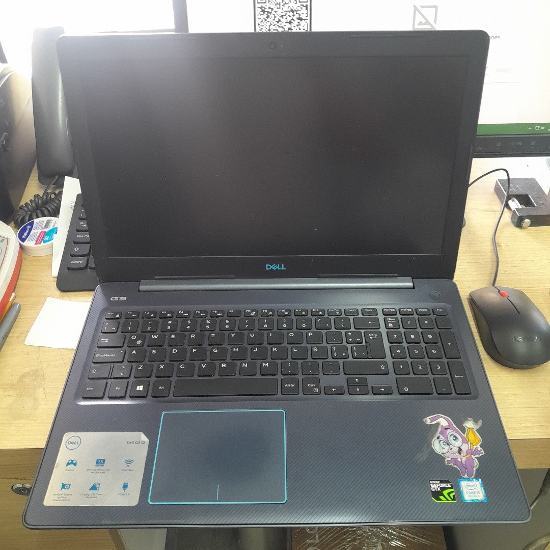 LAPTOP DELL G15 5515 (2022) 1 TB SSD + 512 GB SSD 24 GB RAM (SEMINUEVO)