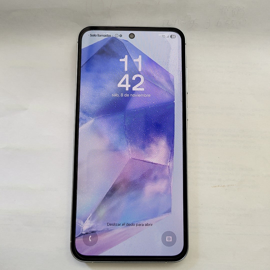 CELULAR SAMSUNG GALAXY A55 5G SM-A556E (2024) 256 GB 8 GB RAM (SEMINUEVO)