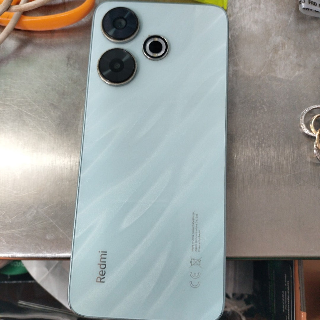 CELULAR XIAOMI REDMI 13 24049RN28L (2024) 256 GB 8 GB RAM (SEMINUEVO)