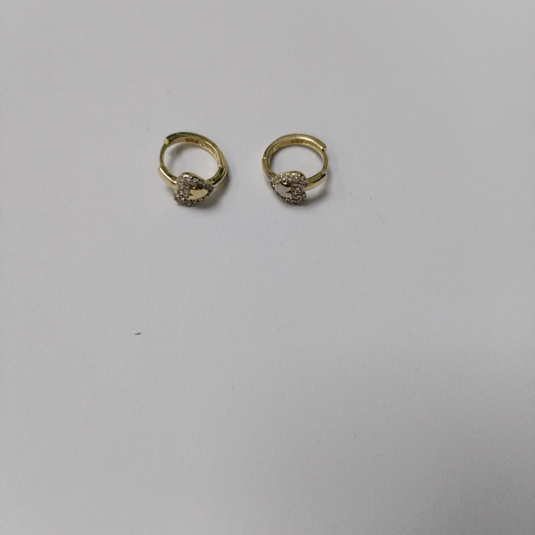 HUGGIES ORO 14K 1.8 (NUEVO)