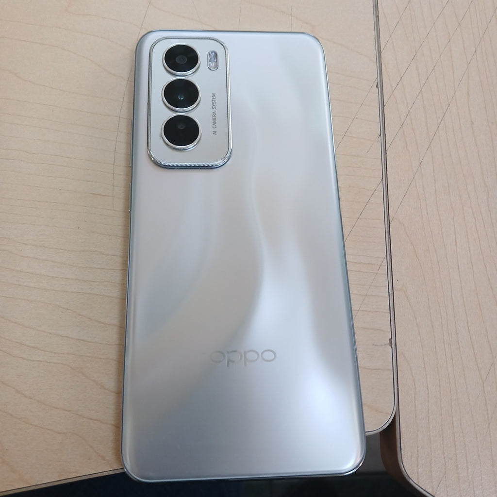 CELULAR OPPO   RENO12 5G CPH2625 (2024) 512 GB 12 GB RAM (SEMINUEVO)