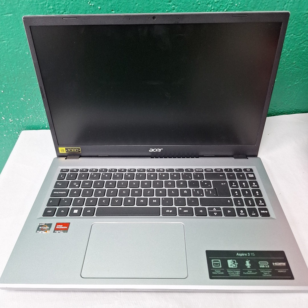 LAPTOP ACER ASPIRE 3 A315-24P-R841 (2023) 512 GB SSD 8 GB RAM (SEMINUEVO)