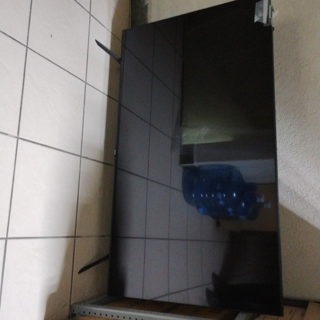 PANTALLA SAMSUNG UN55CU7000F (2023) 55" LED 4K (SEMINUEVO)