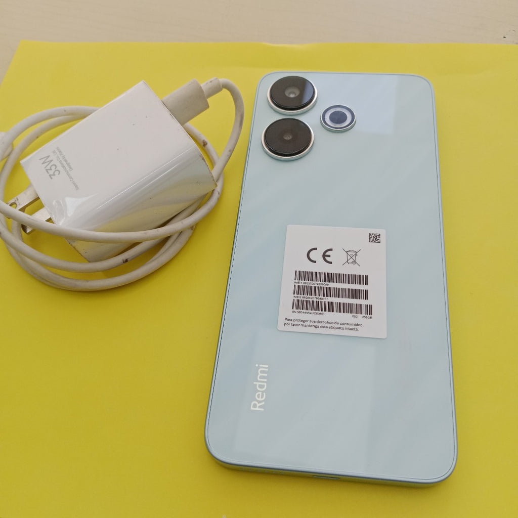 CELULAR XIAOMI REDMI 13 24049RN28L (2024) 256 GB 8 GB RAM (SEMINUEVO)