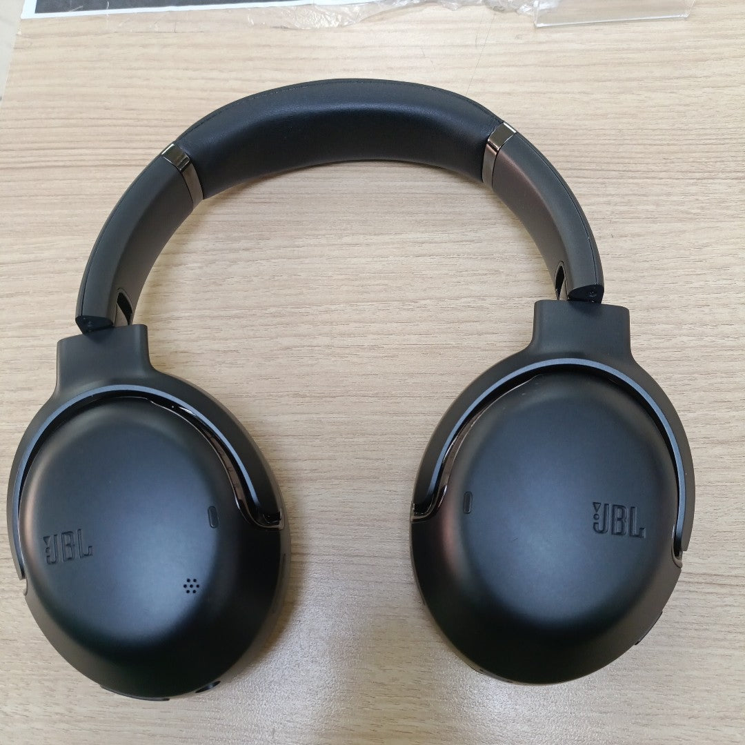 AUDIFONOS JBL TOUR ONE M2 INALAMBRICO OVER EAR (SEMINUEVO)