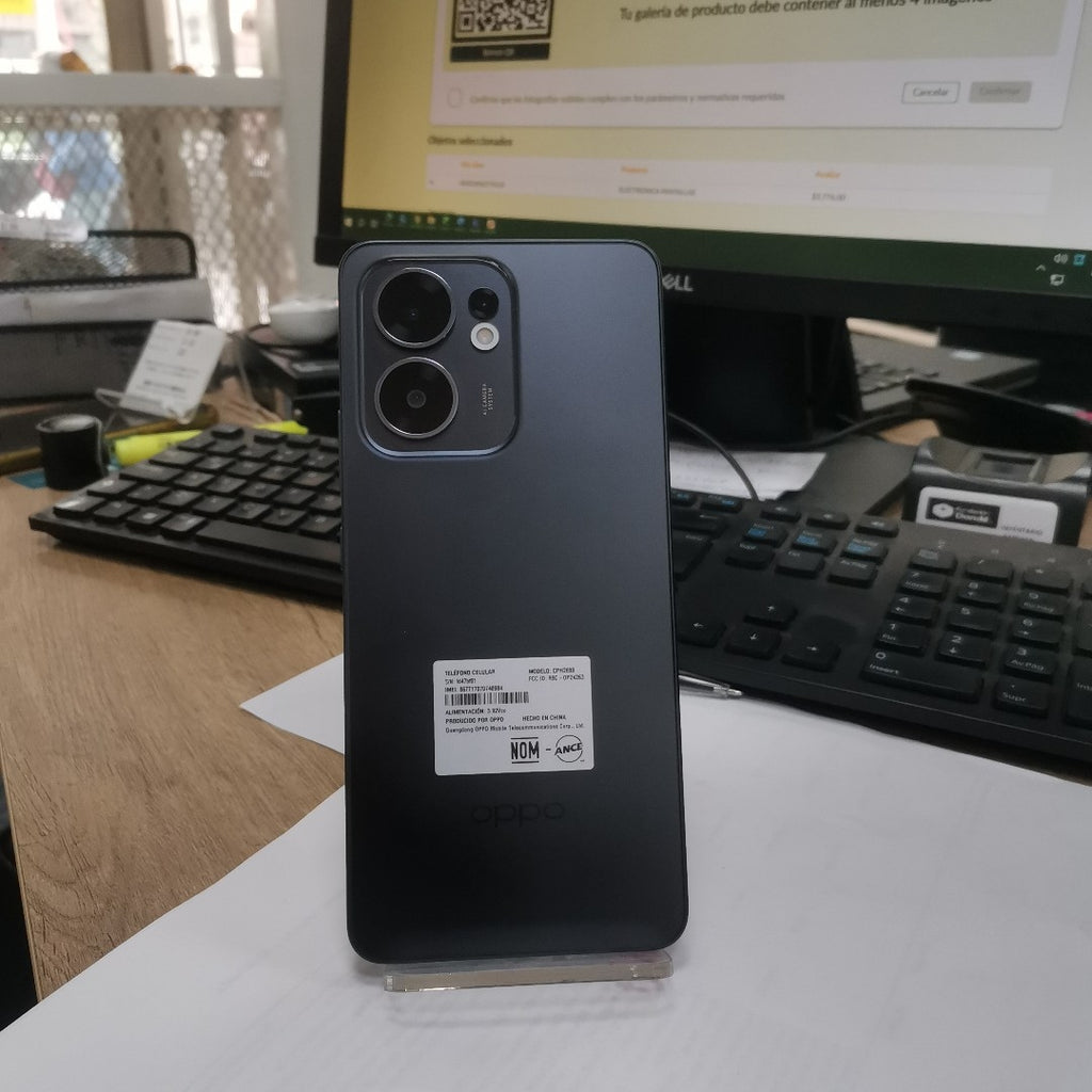 CELULAR OPPO  RENO 13F 5G CPH2699 (2025) 256 GB 12 GB RAM (SEMINUEVO)