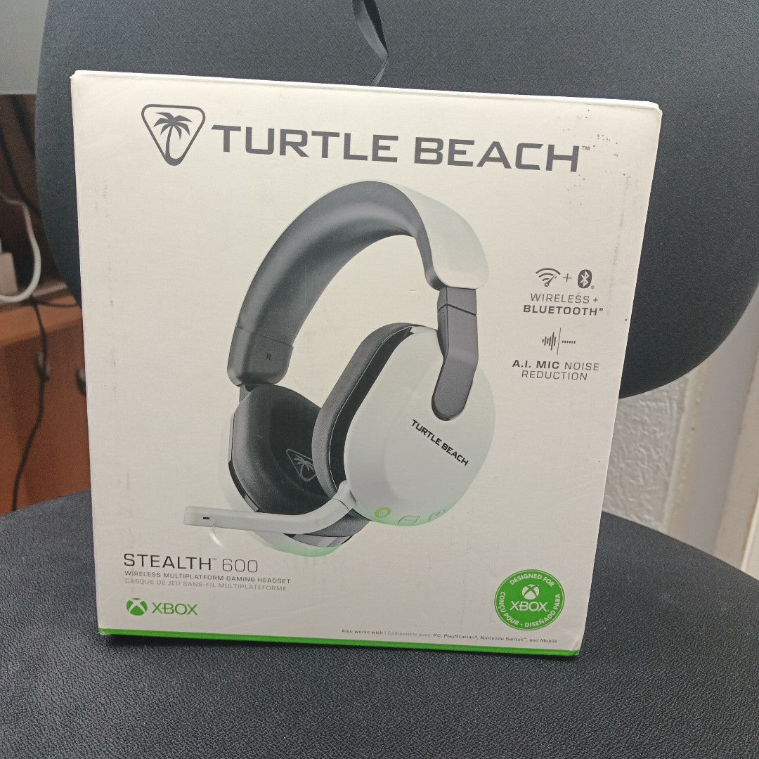 AUDIFONOS TURTLE BEACH STEALTH 600 INALAMBRICO OVER EAR (SEMINUEVO)