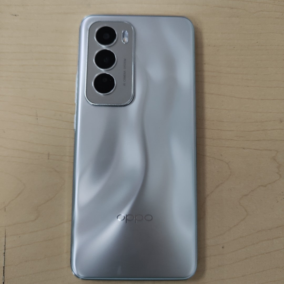CELULAR OPPO   RENO12 5G CPH2625 (2024) 512 GB 12 GB RAM (SEMINUEVO)