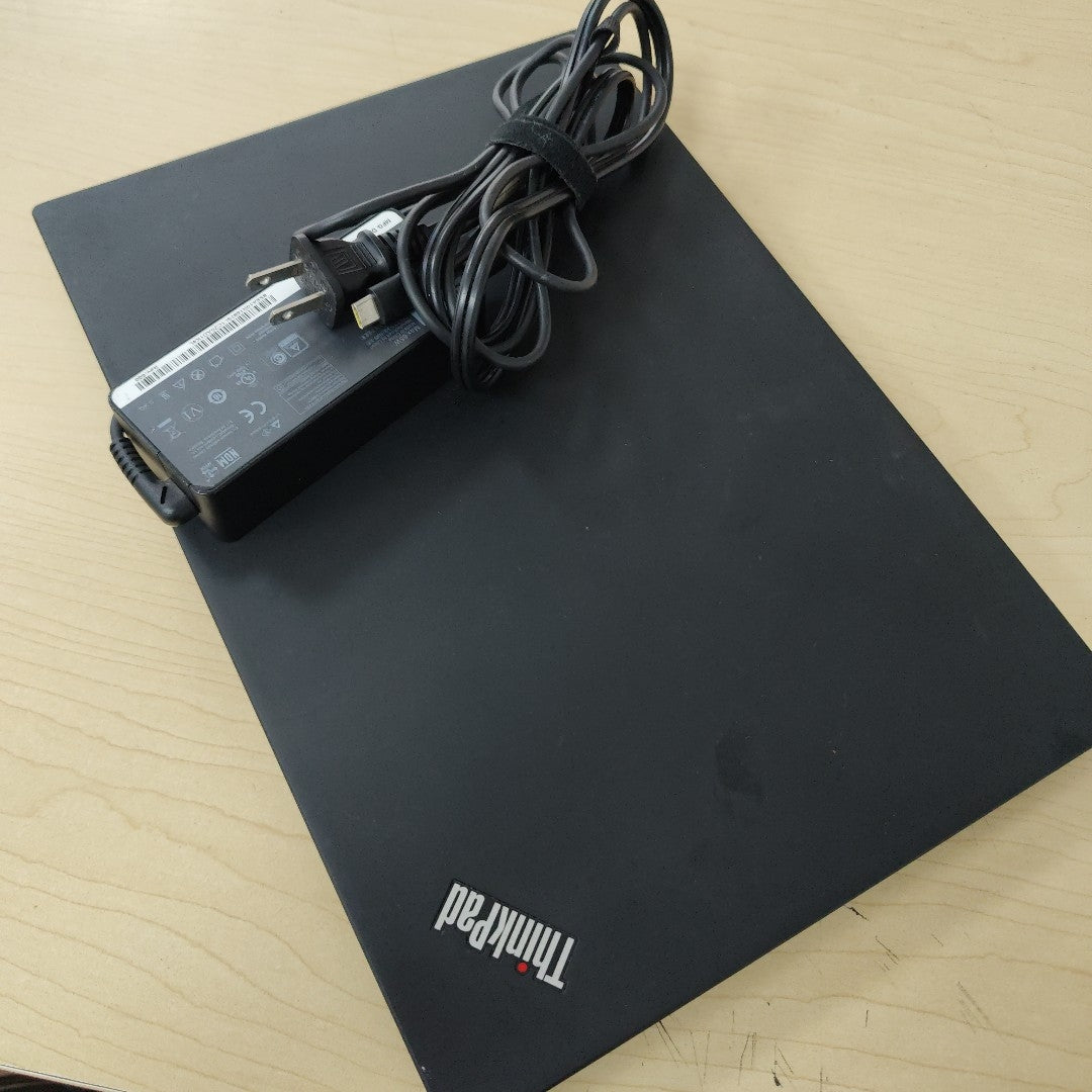 LAPTOP LENOVO THINKPAD T14 GEN 1 (2022) 512 GB SSD 8 GB RAM (SEMINUEVO)