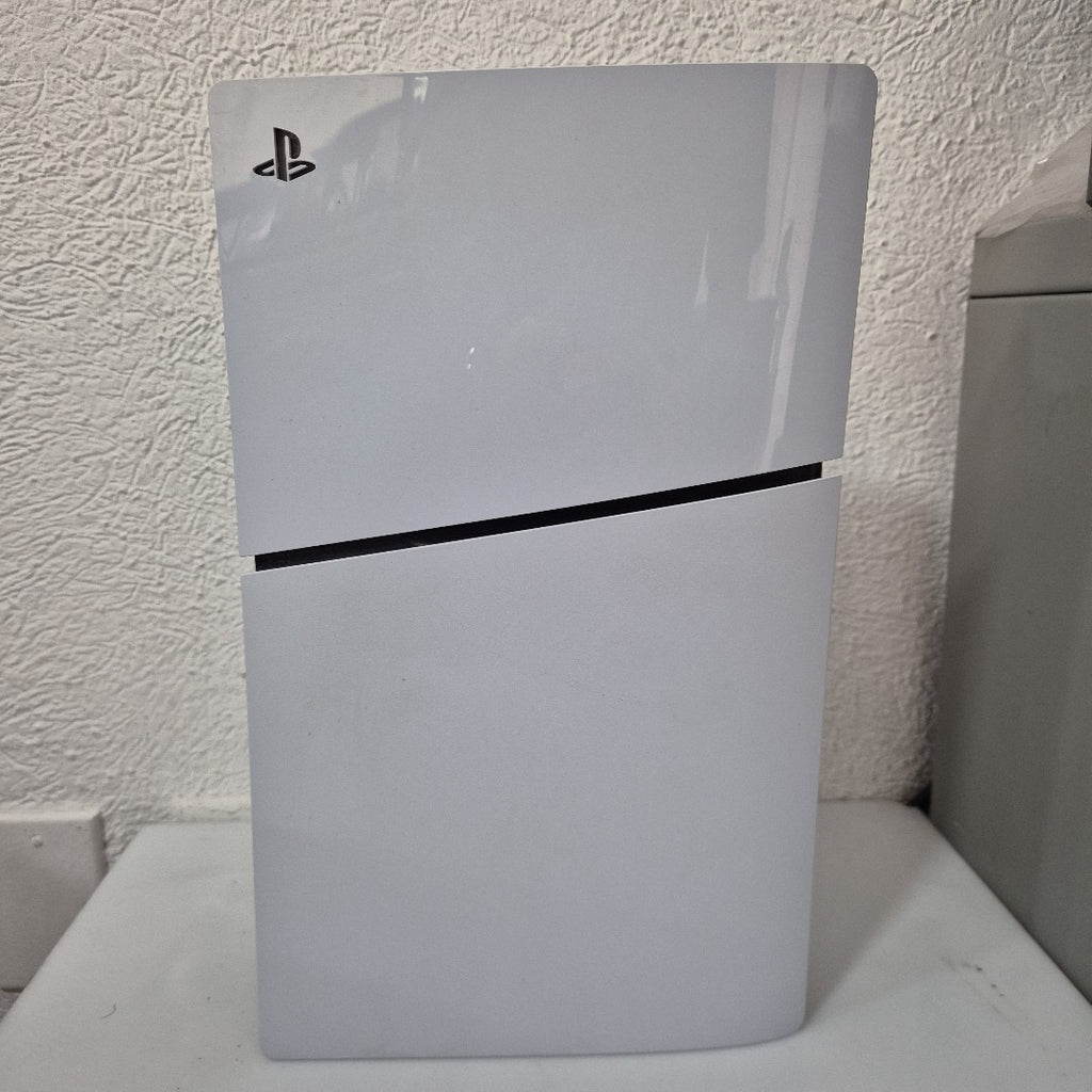 CONSOLA DE VIDEOJUEGO SONY PS5 825 SSD (SEMINUEVO)