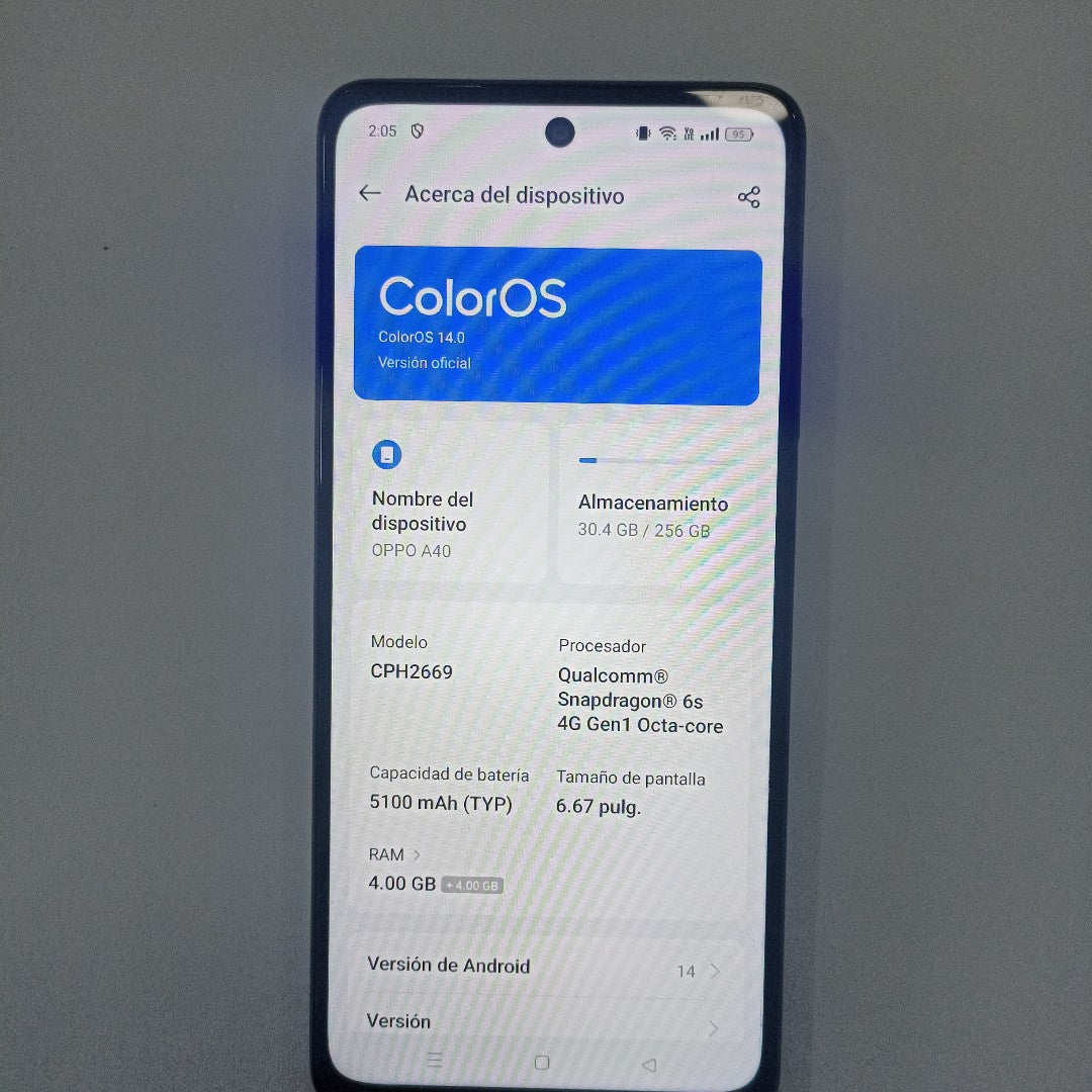 CELULAR OPPO  A40 CPH2669 (2024) 256 GB 4 GB RAM (SEMINUEVO)